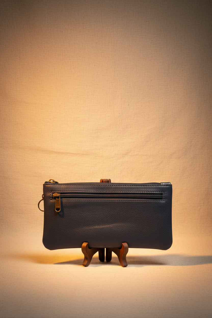 Leather purse